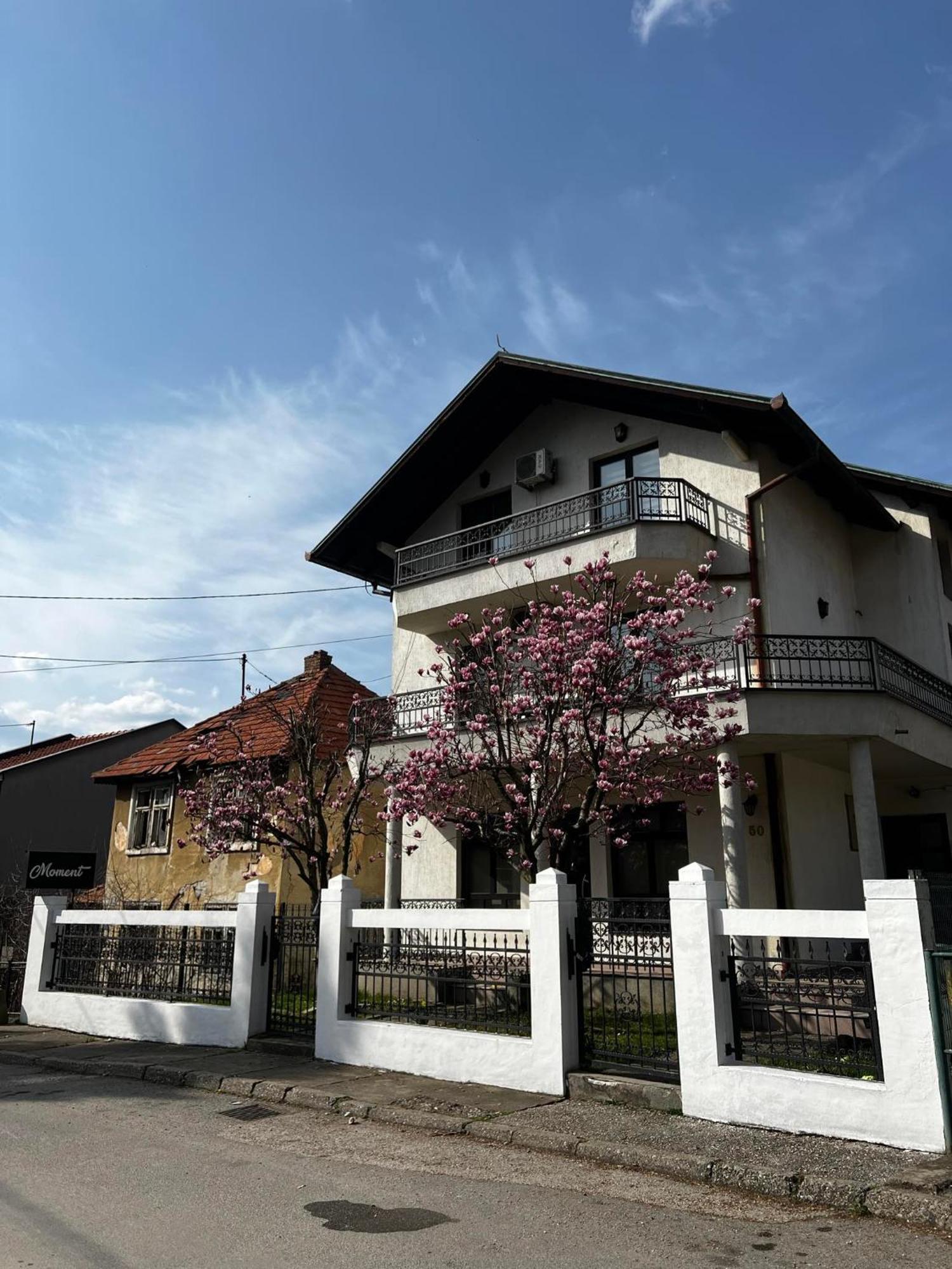 Hostel Tuzla Zewnętrze zdjęcie