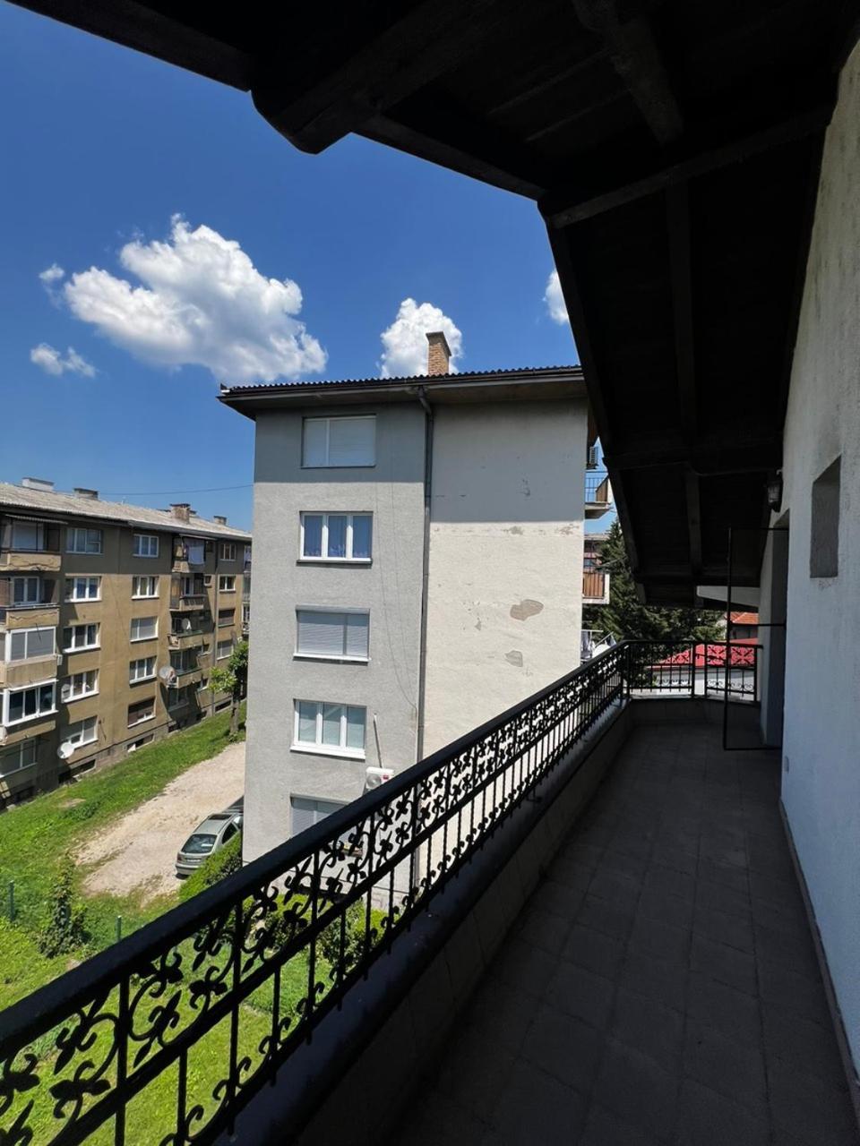 Hostel Tuzla Zewnętrze zdjęcie
