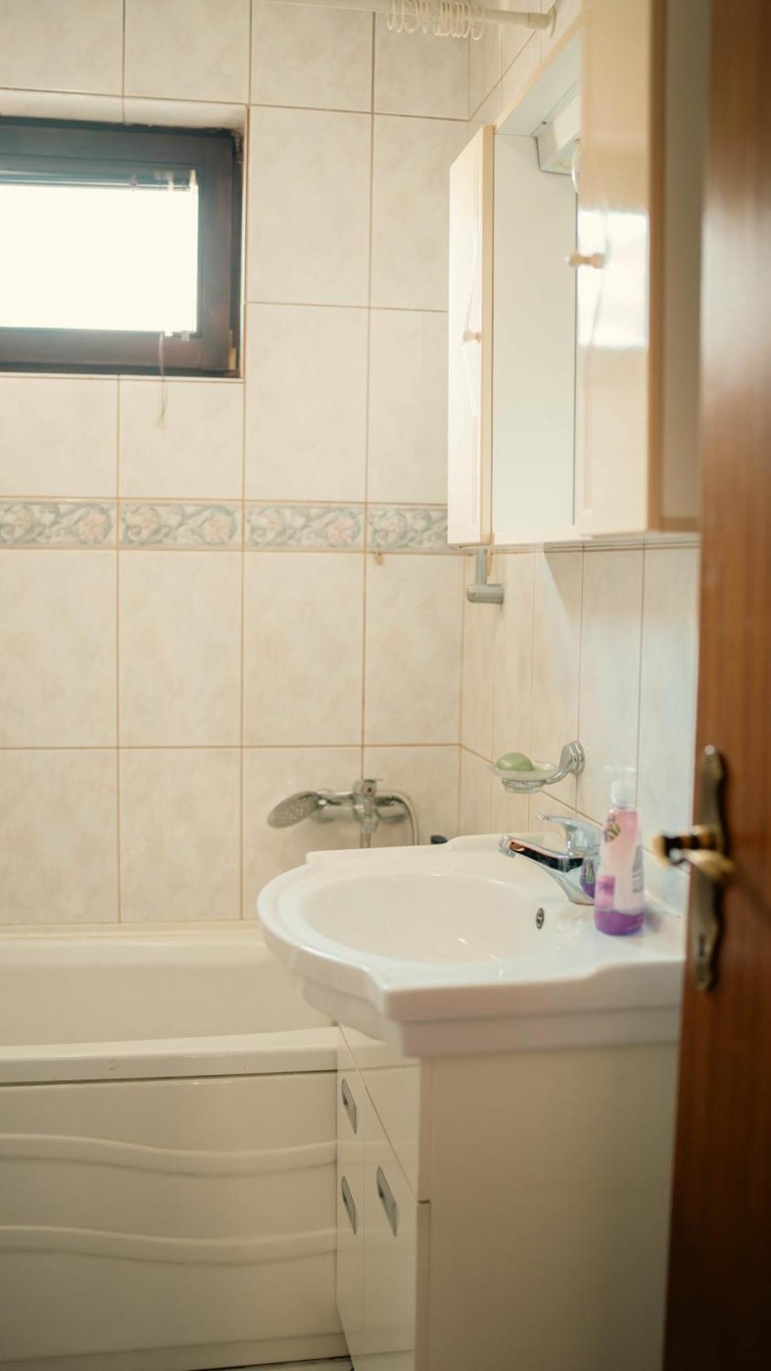 Hostel Tuzla Zewnętrze zdjęcie