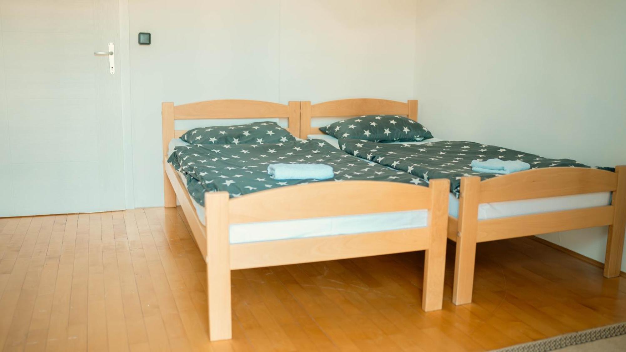 Hostel Tuzla Zewnętrze zdjęcie