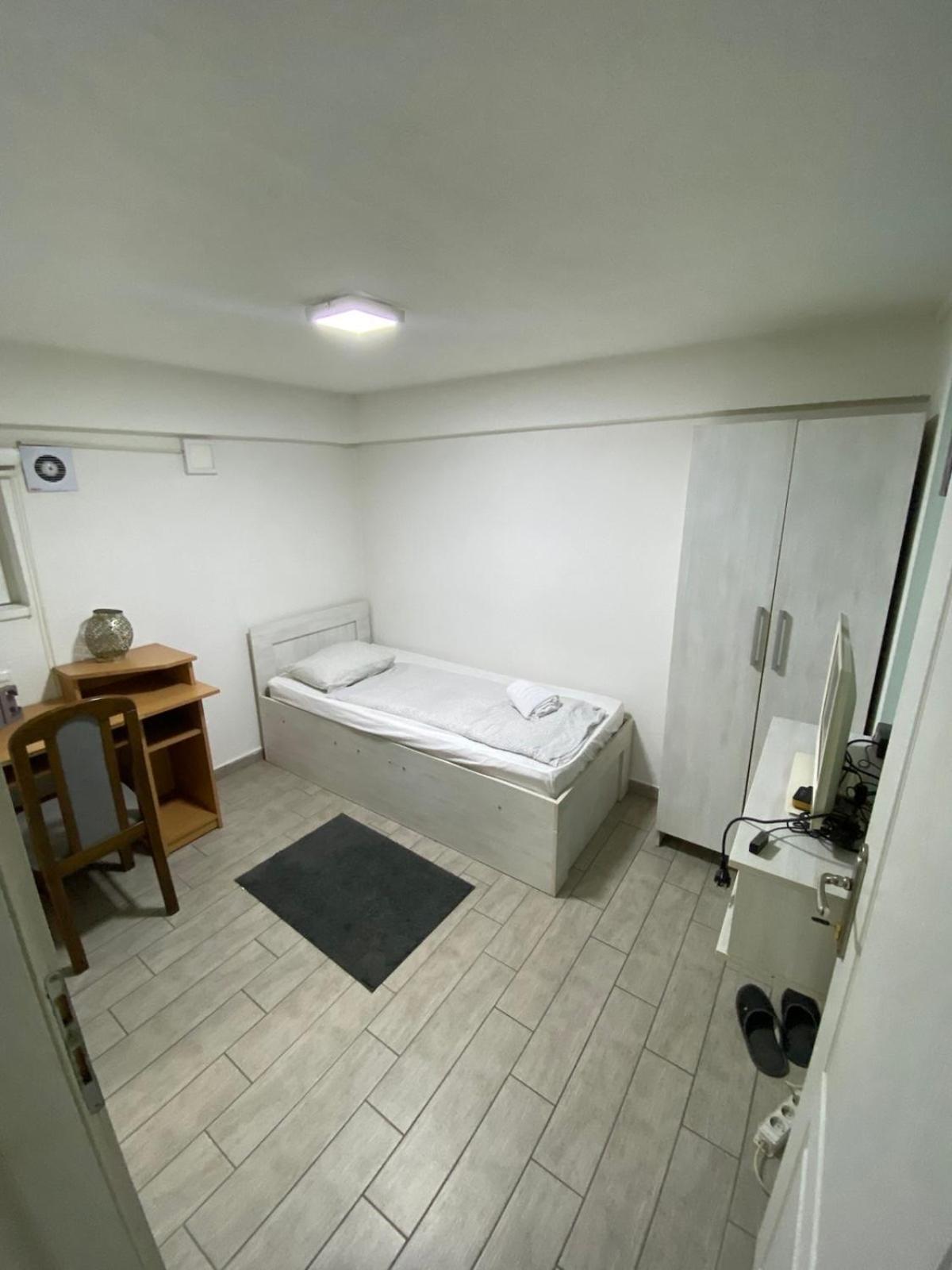 Hostel Tuzla Zewnętrze zdjęcie